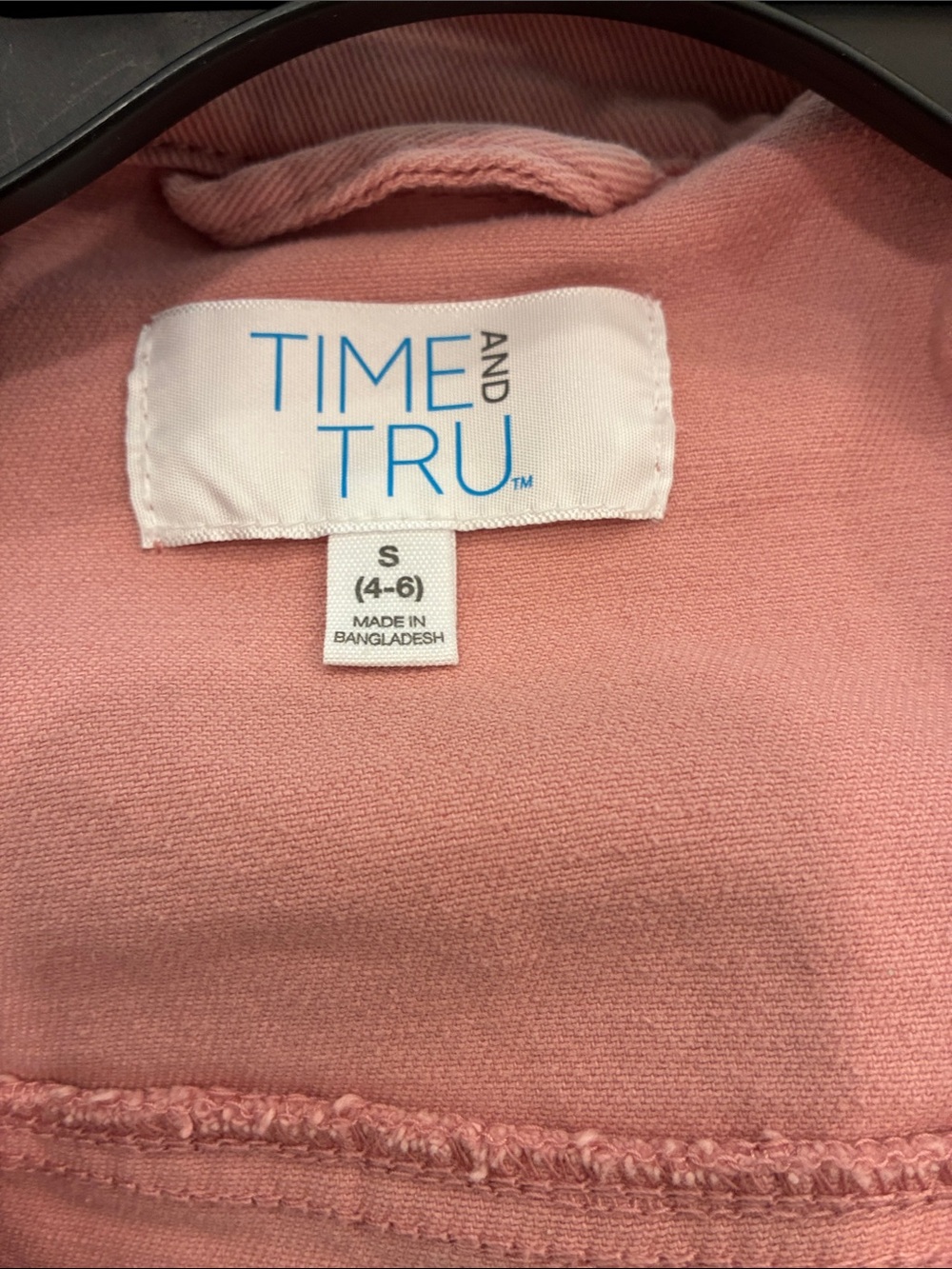 Pink jacket size small - Picture 4 of 7